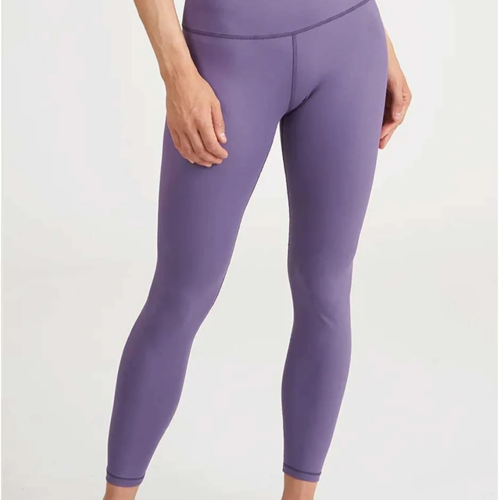 Thrive Socit Women's Seamless 7/8 Leggings - Loganberry Purple Size Large